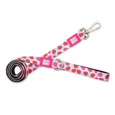 Max & Molly Short Leash Strawberry Dream Короткий повідець, малюнок "Полуниця" M